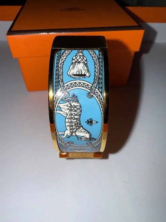 NWT Hermes Wide Clic H Bracelet Grand Apparat yellow gold GM size, box included - Picture 10 of 13